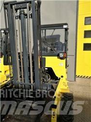 Moffett M8 35.3 越野車