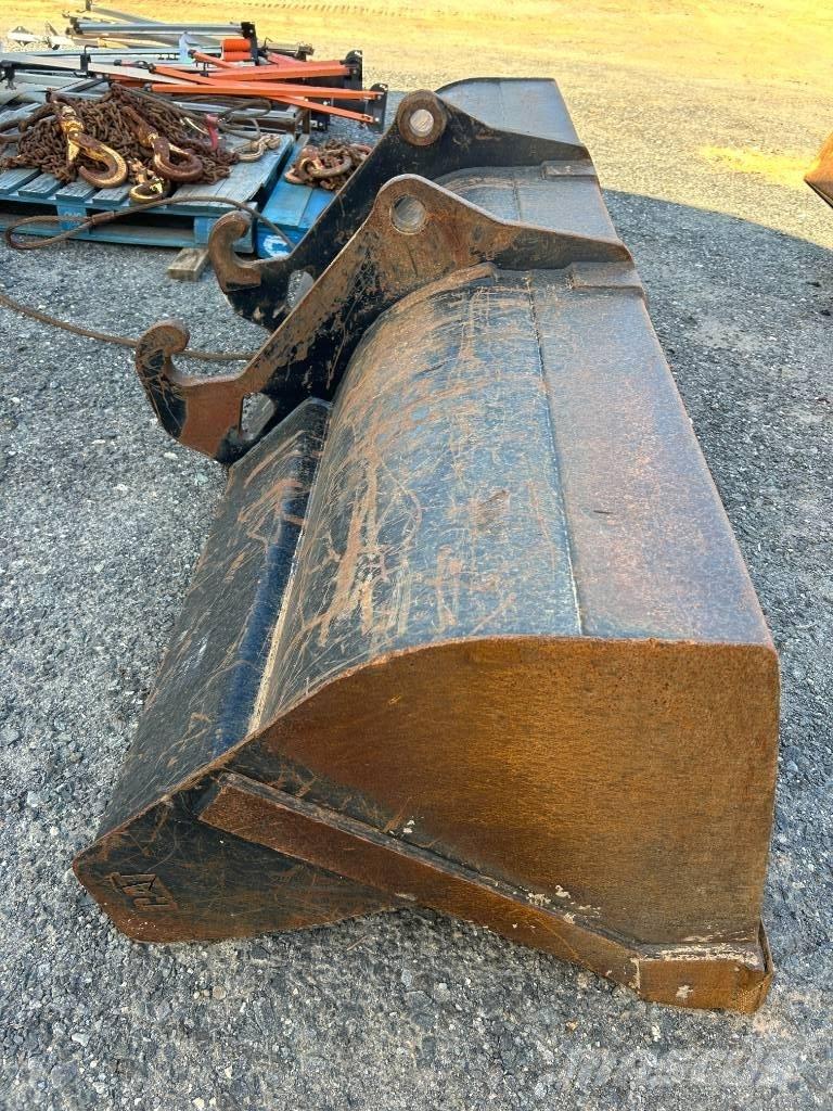 CAT 420F2 IT 反鏟裝載機