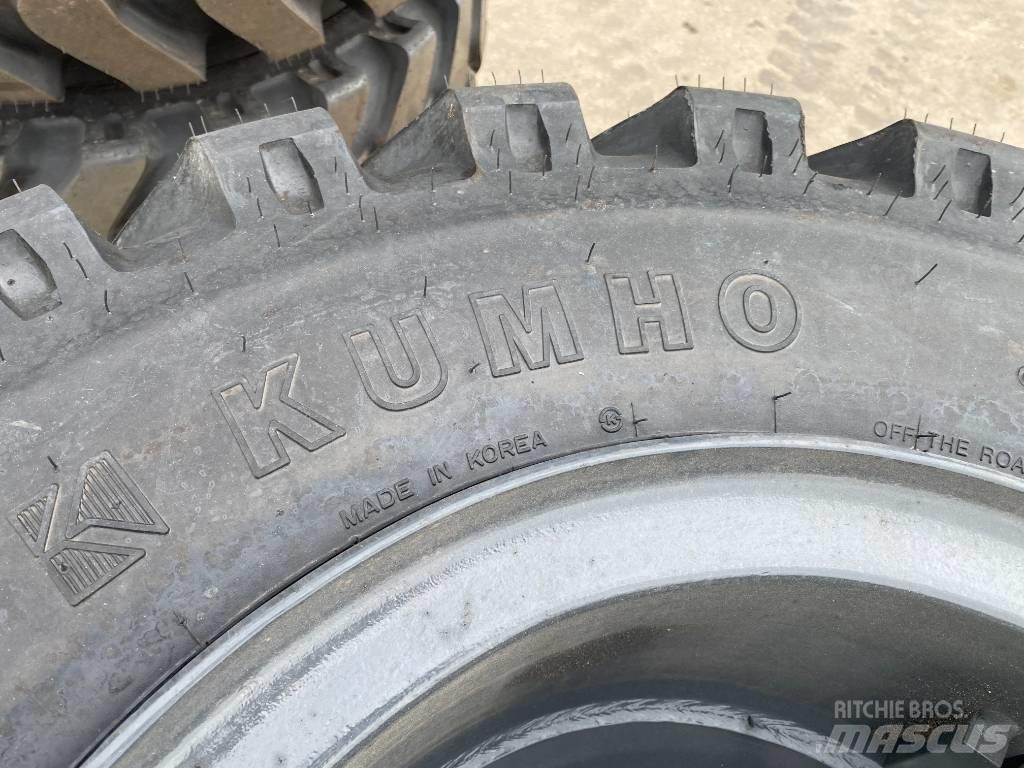 Kumho 10,00-20 輪胎、車輪和輪圈