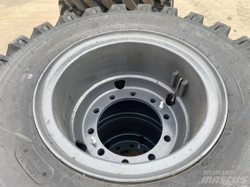 Kumho 10,00-20 輪胎、車輪和輪圈