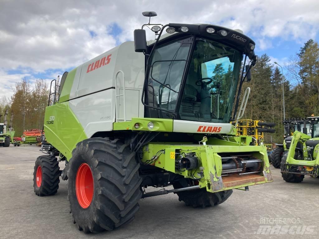 CLAAS Tucano 570 聯合收穫機