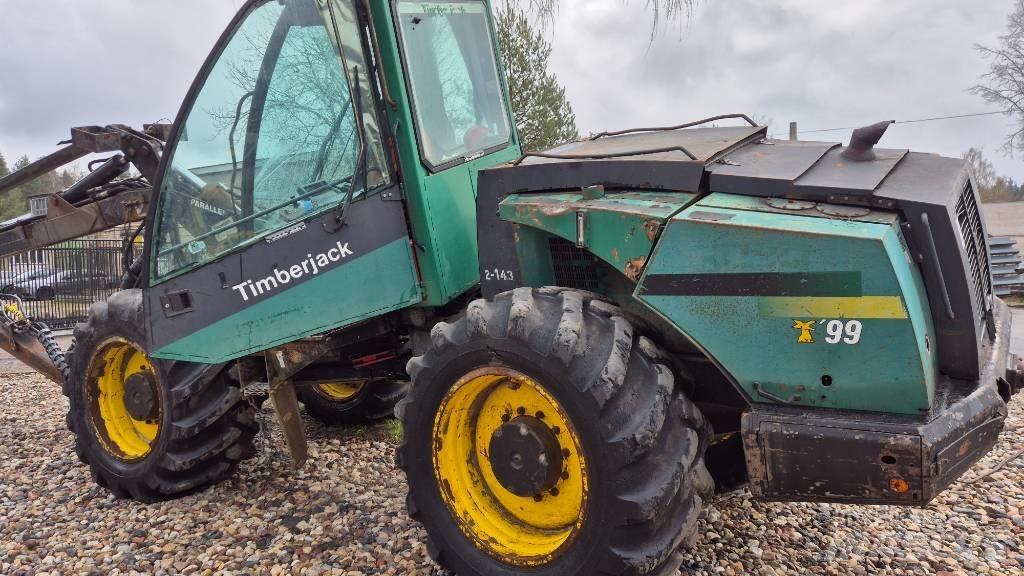 John Deere 870B 收穫機