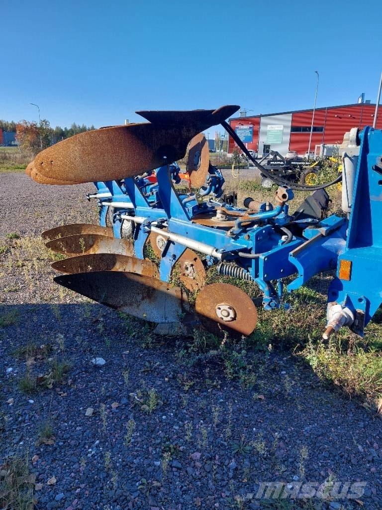 Överum CX 4975 teräs 雙向犁