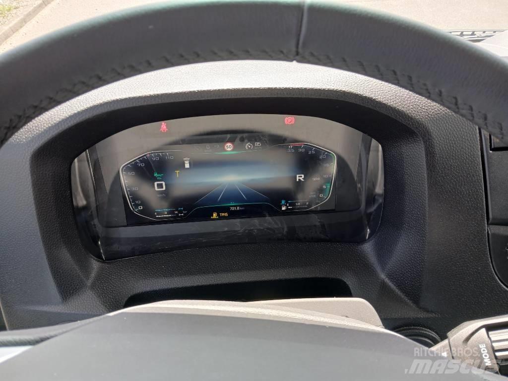 Iveco Eurocargo 貨箱式卡車