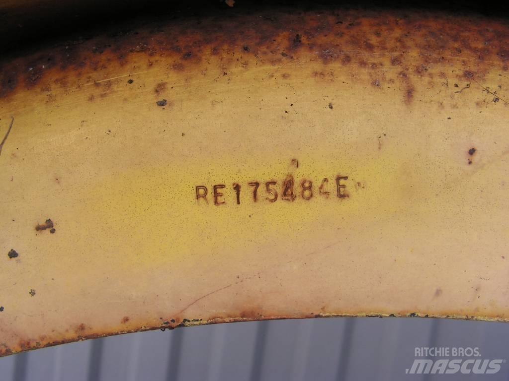 John Deere 8100 輪胎、車輪和輪圈