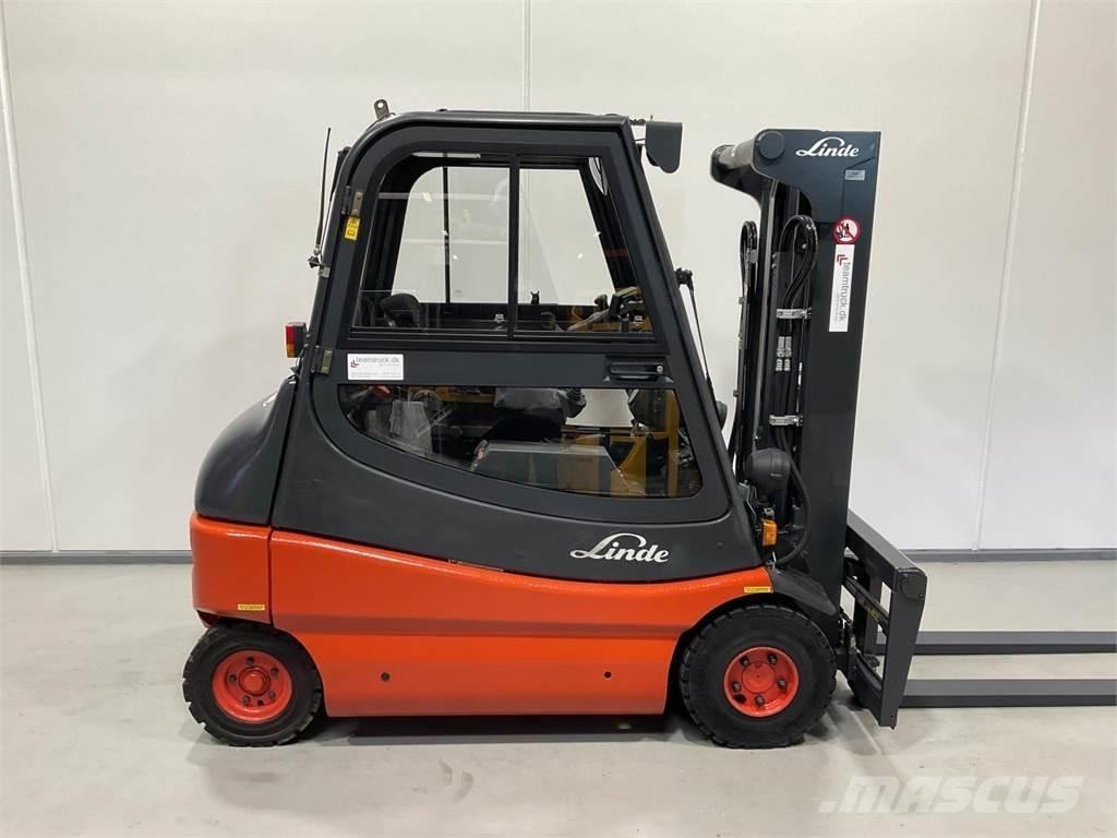 Linde E25P - 02 電動堆高機