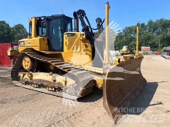 CAT D6T XW 履帶推土機