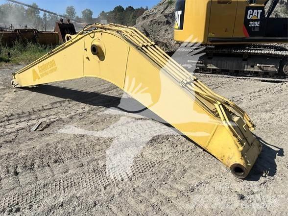 Komatsu PC200 吊桿和鏟斗