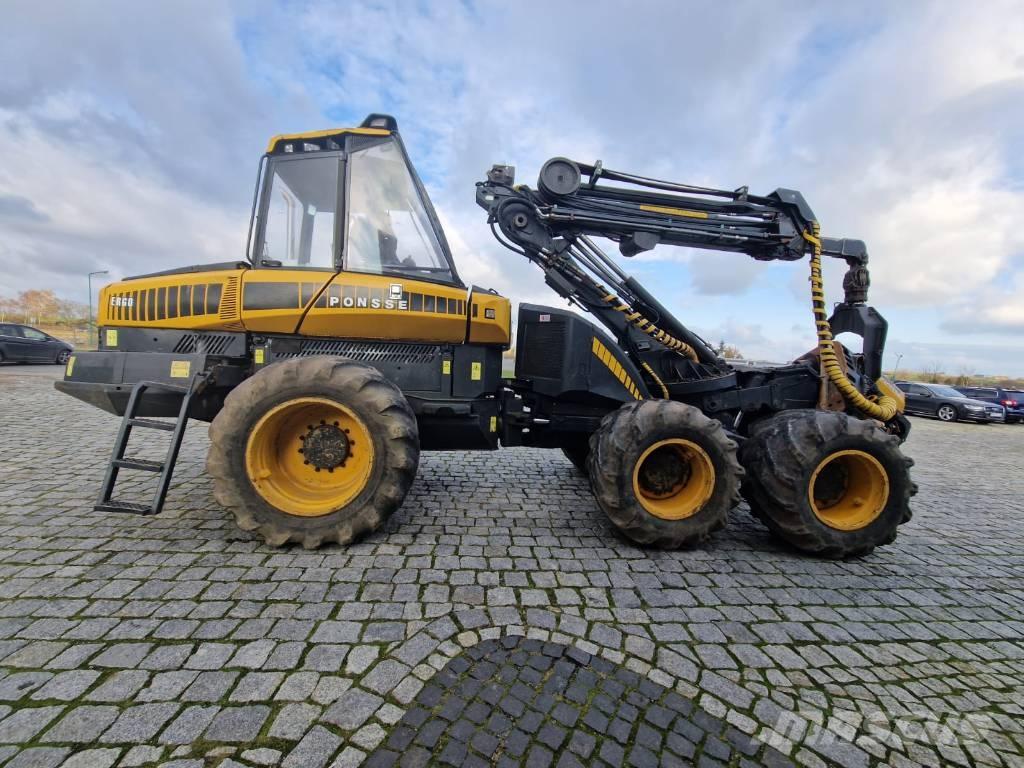 Ponsse Ergo 6W 收穫機