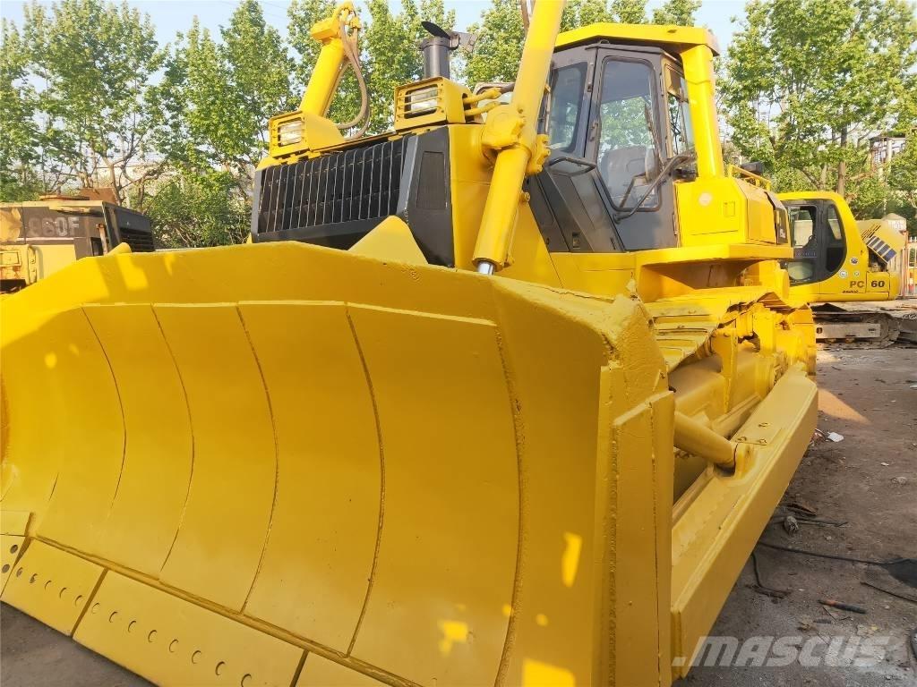 Komatsu D155AX-5 履帶推土機