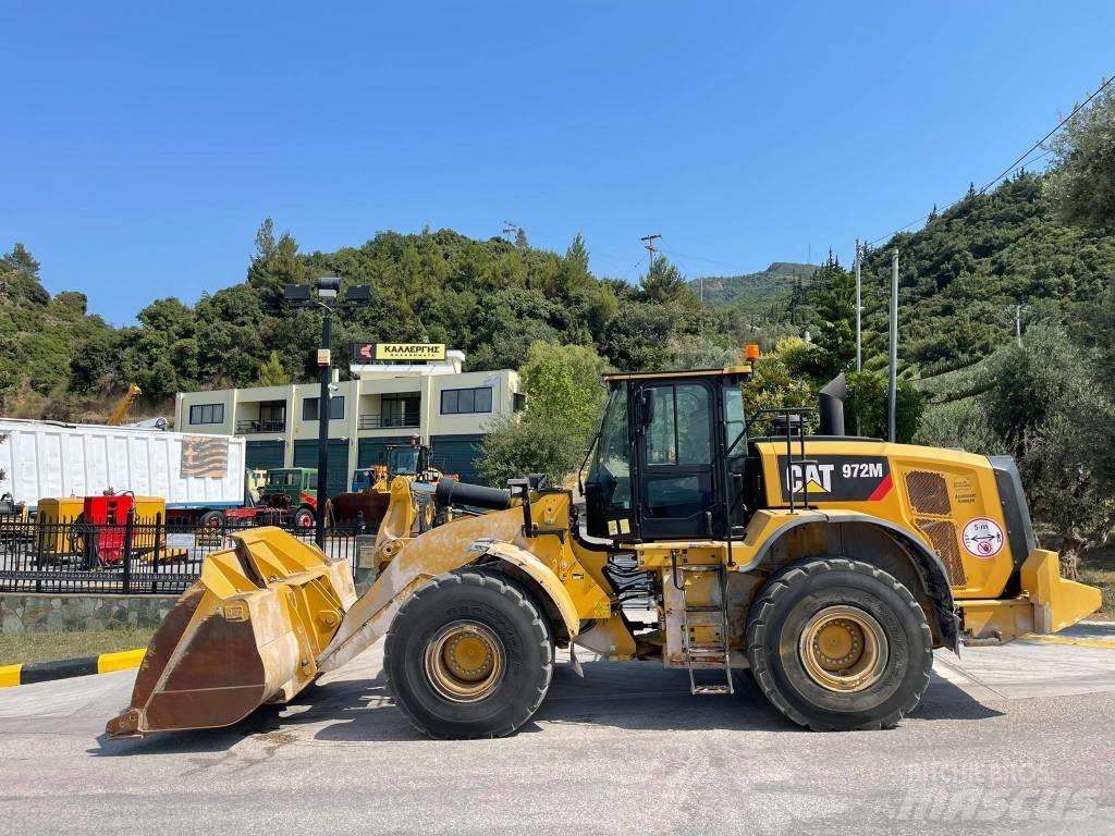CAT 972M II 輪胎式裝載機
