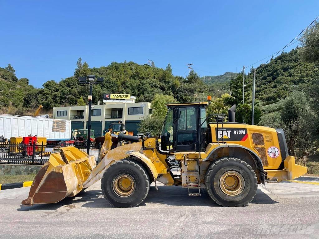 CAT 972M II 輪胎式裝載機