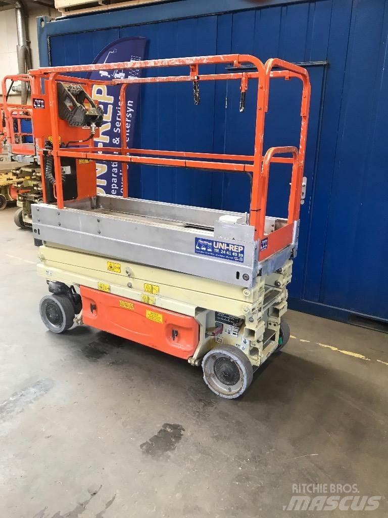 JLG 1930 ES 剪式升降機