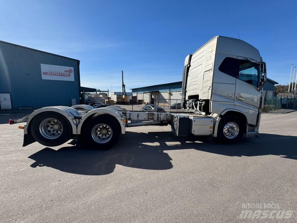 Volvo FH 16 750 商用底盤車