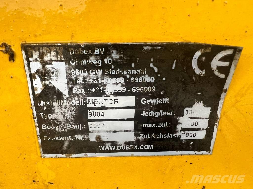 Dubex Mentor 9804 牽引式噴霧機