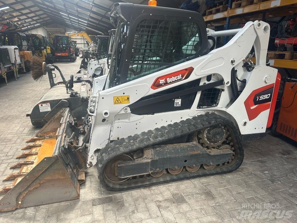 Bobcat T 590 滑移轉向裝載機
