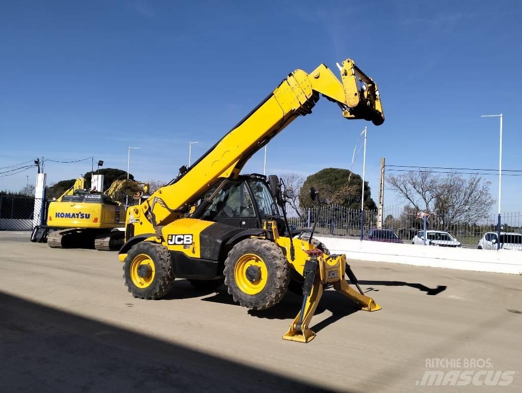 JCB 540-170 伸縮臂操作車
