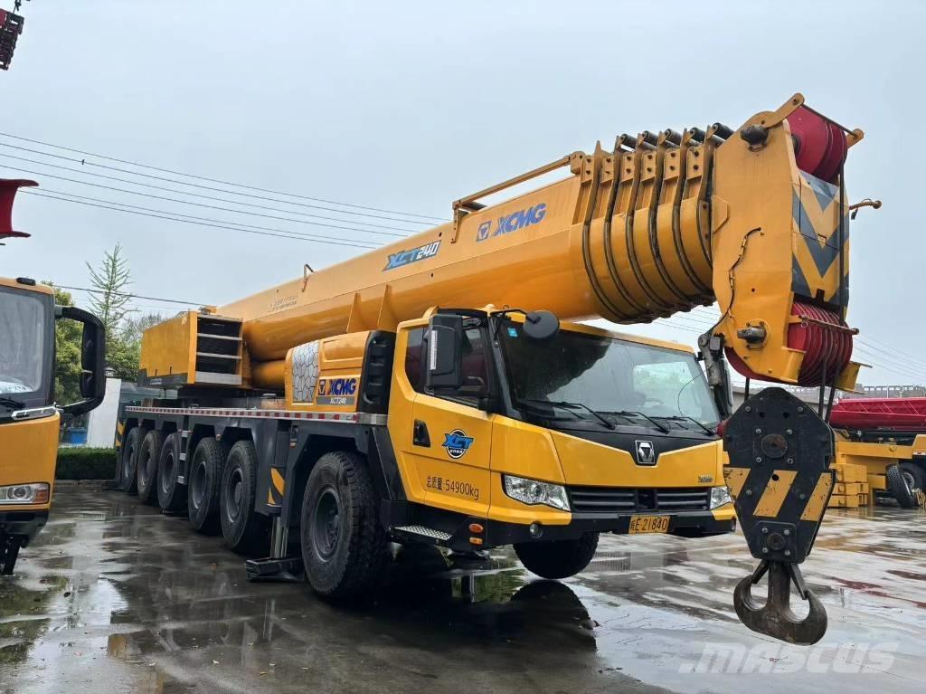 XCMG XCT240 越野起重機