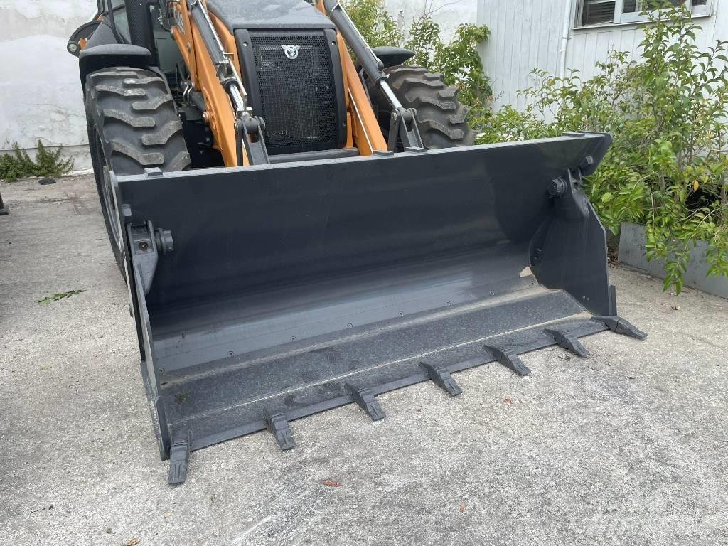 CASE 695 SV 反鏟裝載機