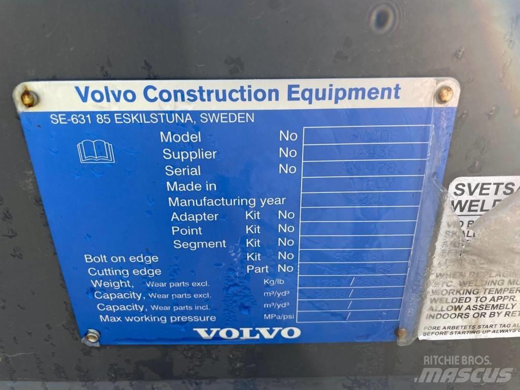 Volvo L 110 H Bucket 鏟斗