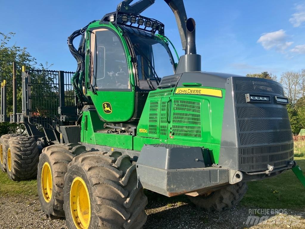 John Deere 1510G 集運機