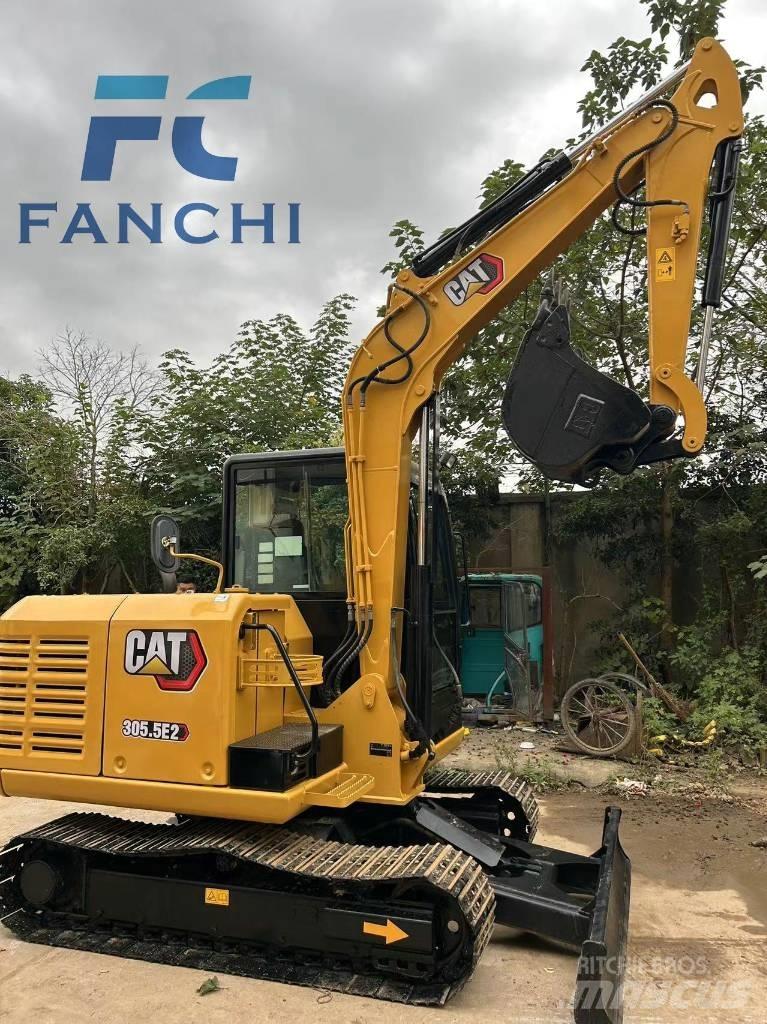 CAT 305.5E2 小型挖土機/掘鑿機<7t(小型挖掘機)