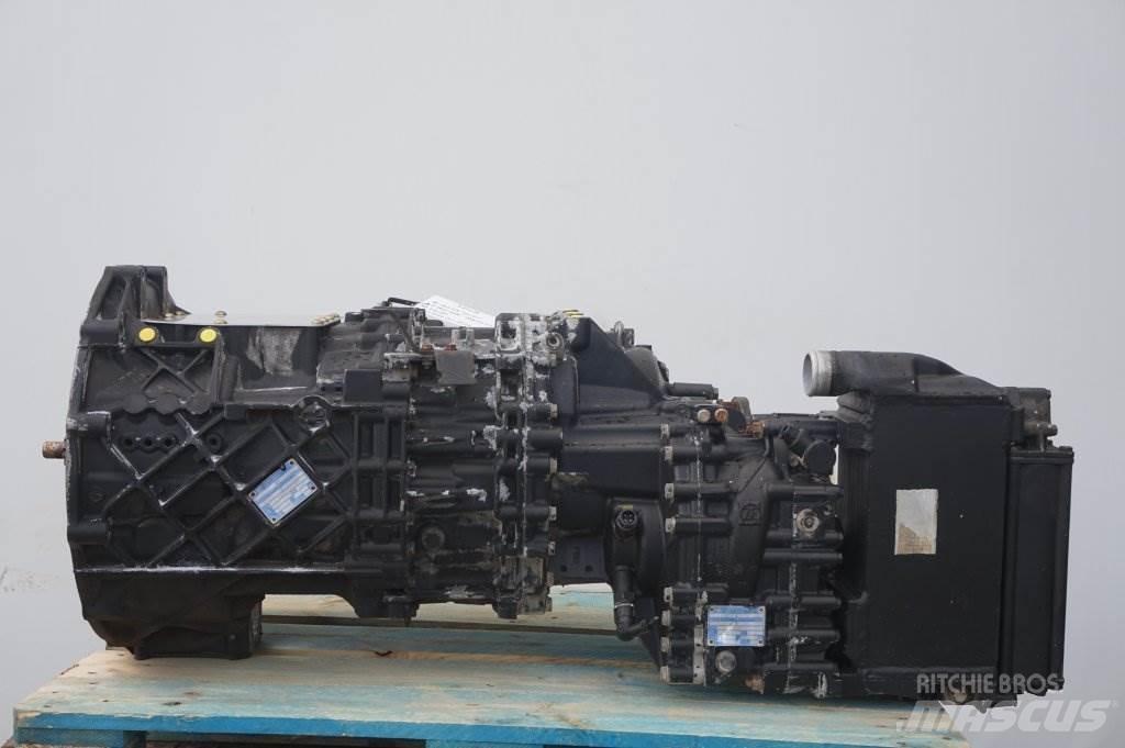 ZF 12AS2131DD+INT 齒輪箱