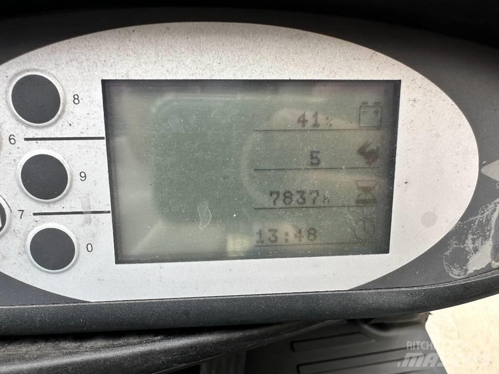 Still RX20-20 電動堆高機