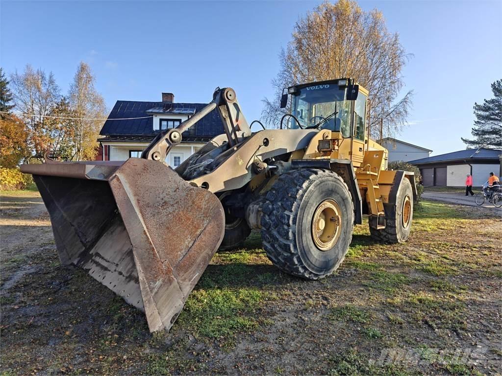 Volvo L180C 輪胎式裝載機