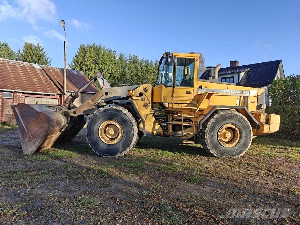 Volvo L180C 輪胎式裝載機