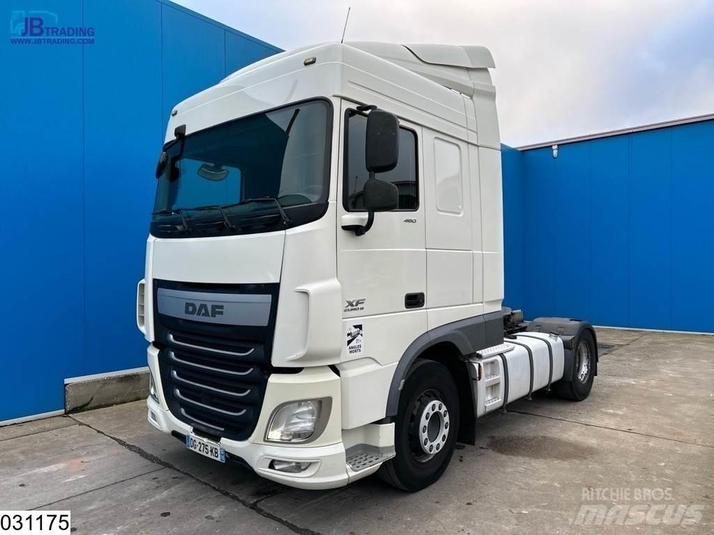 DAF XF 460 EURO 6 曳引機組件