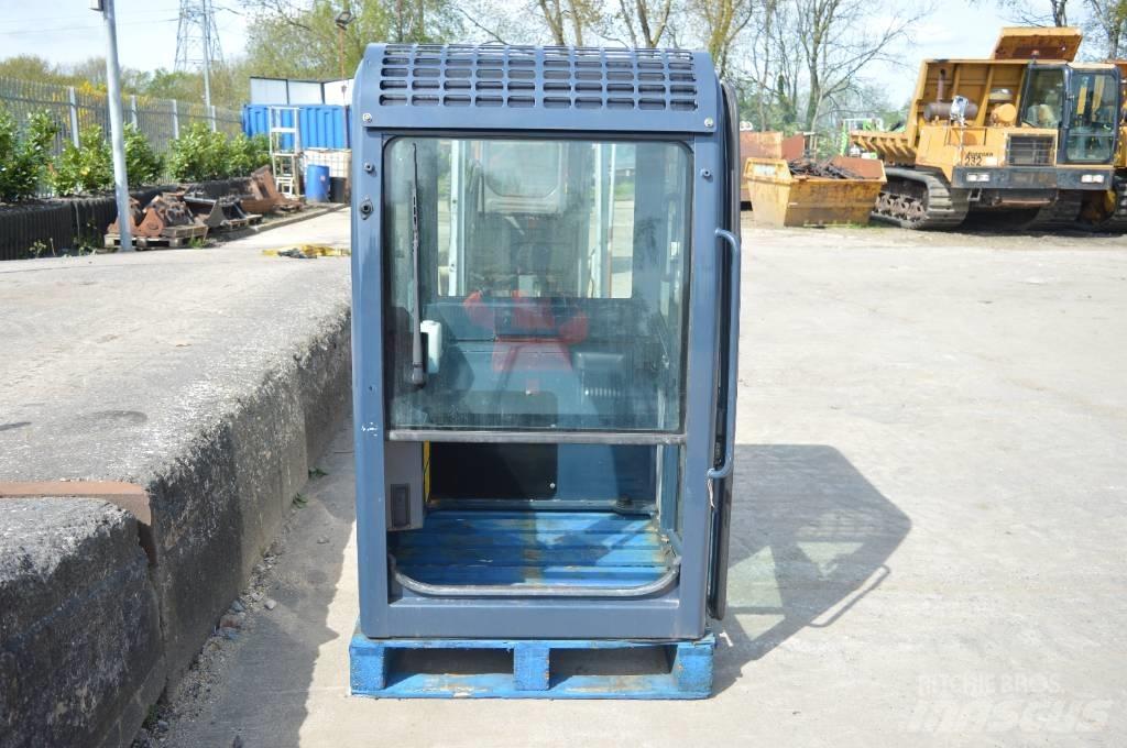 Hanix H 22 cab 小型挖土機/掘鑿機<7t(小型挖掘機)