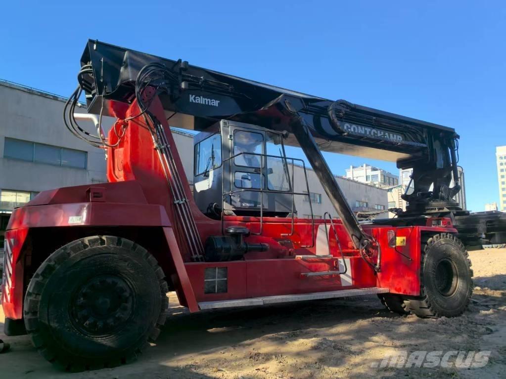 Kalmar DRF 450-60 前伸型堆積機