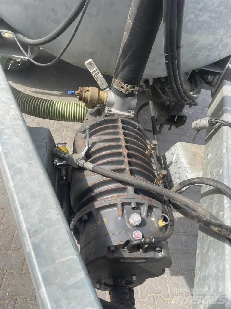 Fliegl VFW 8600 其他拖車