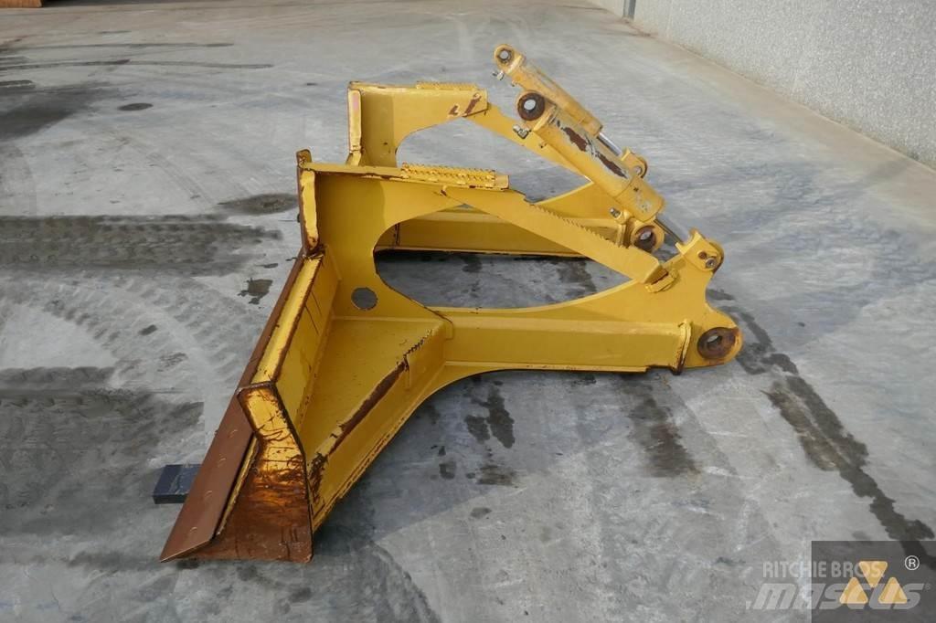 CAT Skidder blade 鏟刀