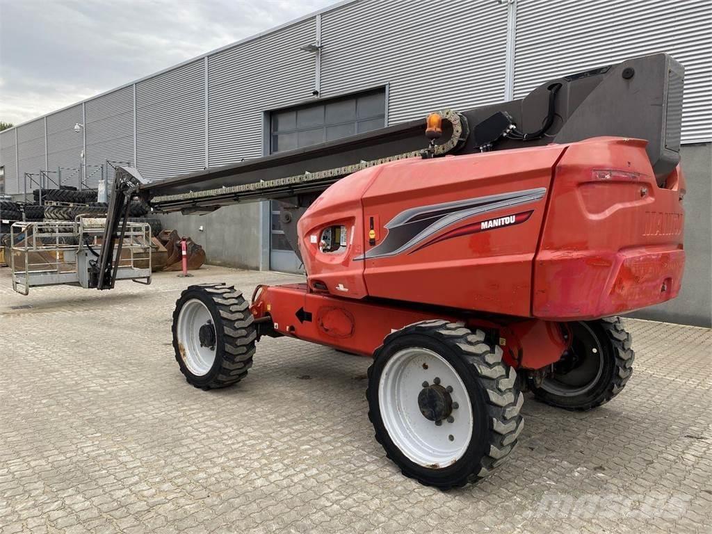 Manitou 260TJ 曲臂高空作業車