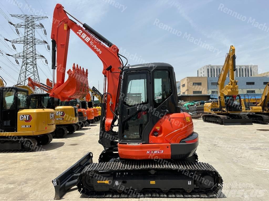 Kubota KX163 小型挖土機/掘鑿機<7t(小型挖掘機)