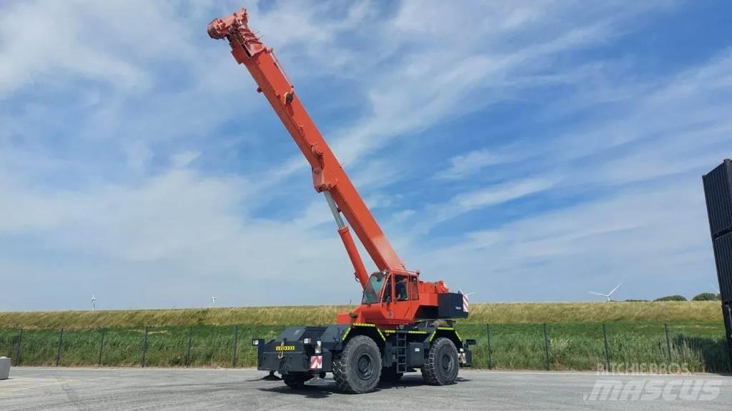 Terex A600 越野起重機