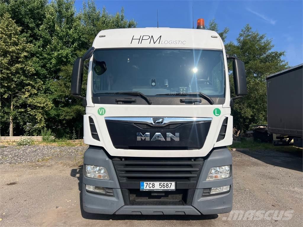 MAN TGX 18.460 曳引機組件