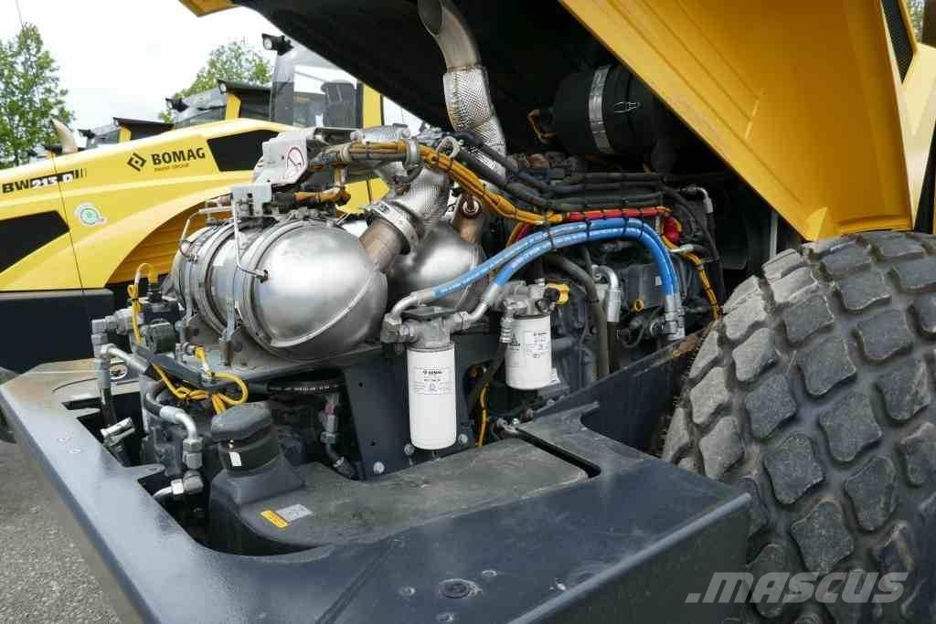 Bomag BW 213 DH-5 土壤壓實機