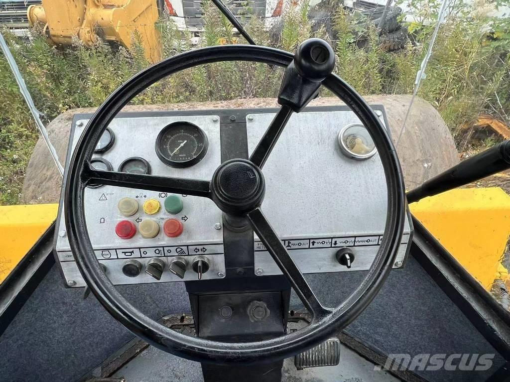 Dynapac CA 251 單輪滾壓機