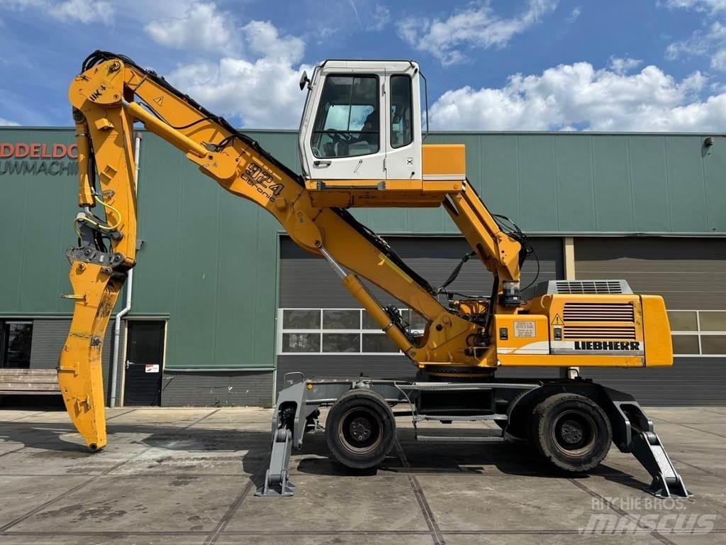 Liebherr A 924 B 廢棄物/工業用操作車