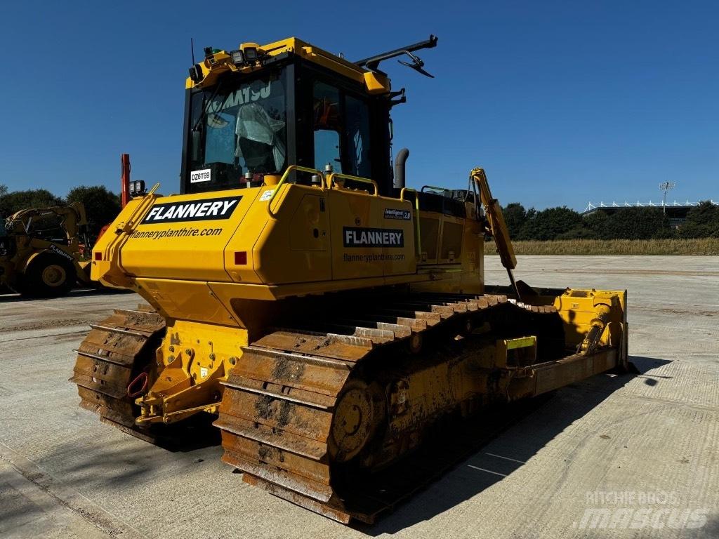 Komatsu D 65 PXi 履帶推土機