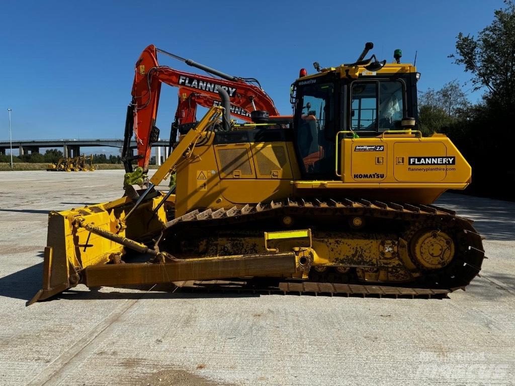 Komatsu D 65 PXi 履帶推土機