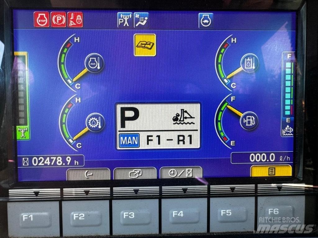 Komatsu D 65 PXi 履帶推土機