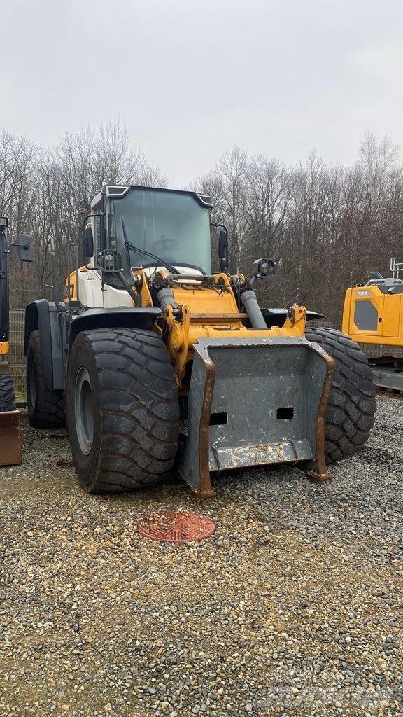 Liebherr L 580 LG 輪胎式裝載機