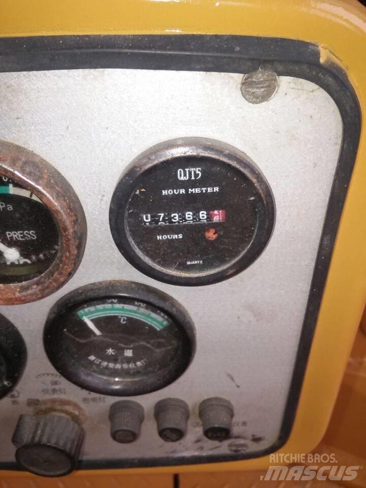 CAT D 7 G 履帶推土機