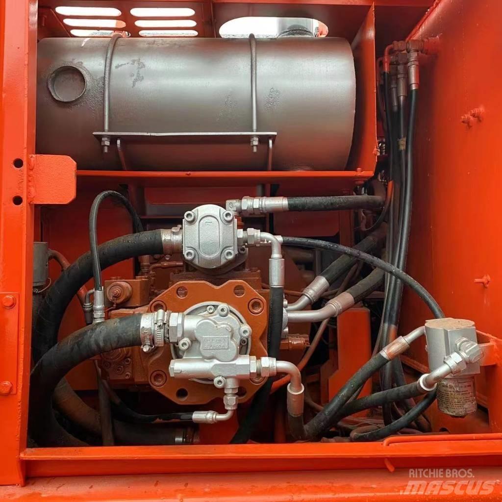 Doosan DH 150 W-7 旋轉式挖土機/掘鑿機/挖掘機