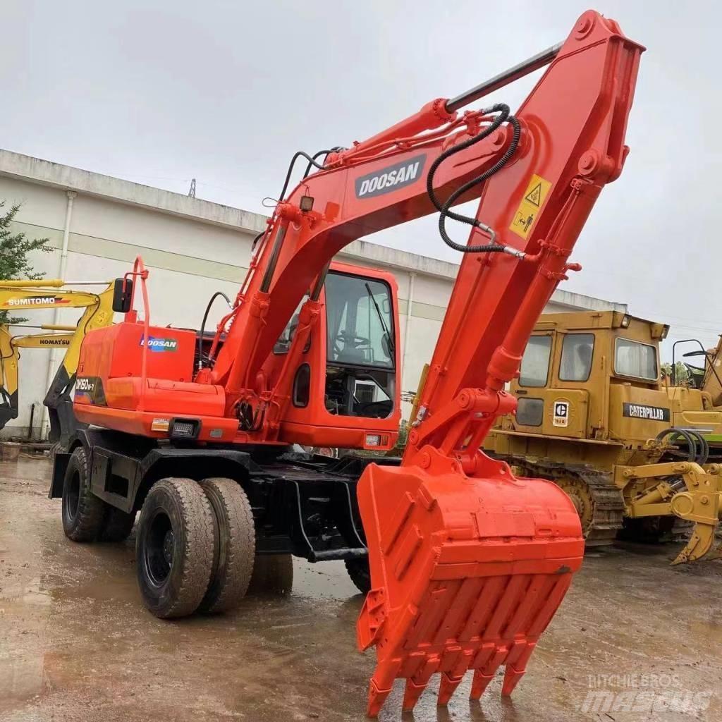 Doosan DH 150 W-7 旋轉式挖土機/掘鑿機/挖掘機