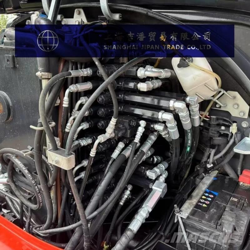 Kubota KX 163-5 小型挖土機/掘鑿機<7t(小型挖掘機)